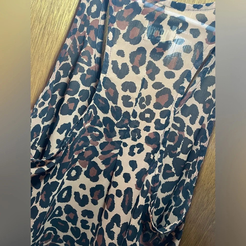 Show Me Your Mumu Leopard Print Racerback Tank size M/L - Picture 6 of 6